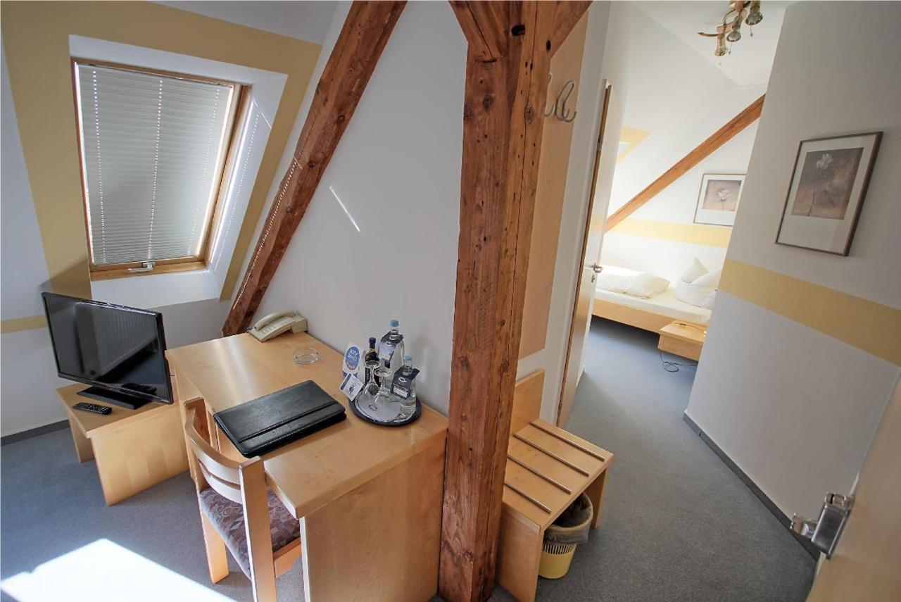 Lechstedter Obstweinschaenke Hotel Bad Salzdetfurth Buitenkant foto